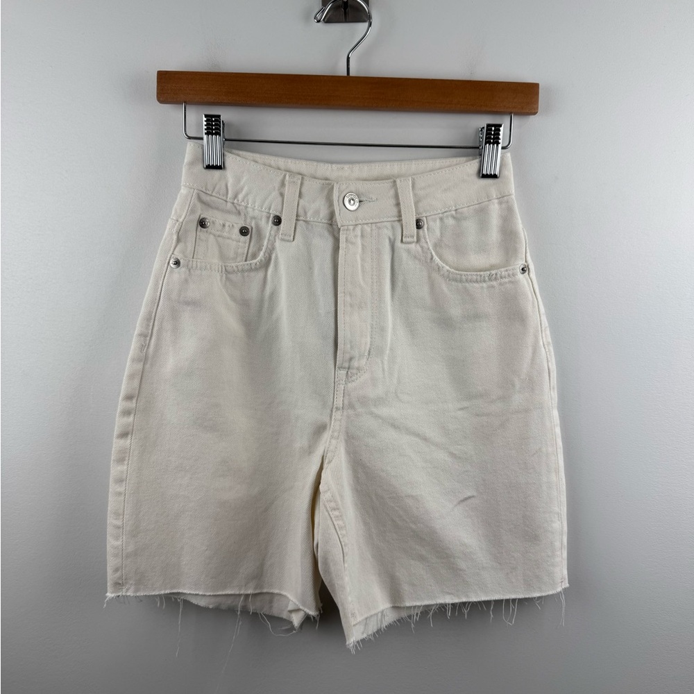 NWT H&M Women White Denim Shorts Size 0